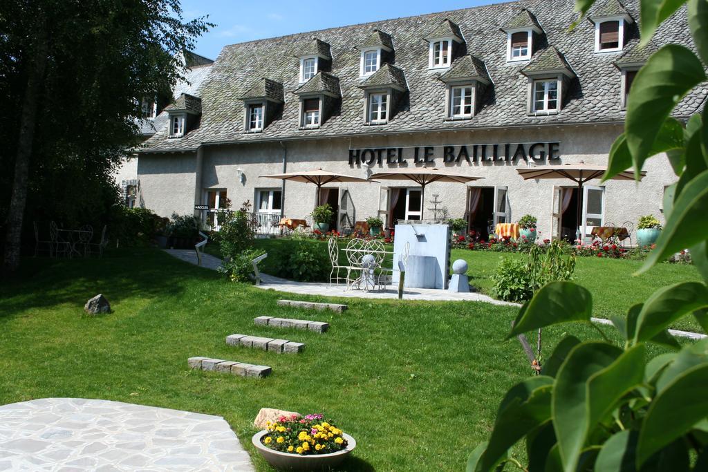 Le Bailliage Hotel & Spa Salers Zewnętrze zdjęcie